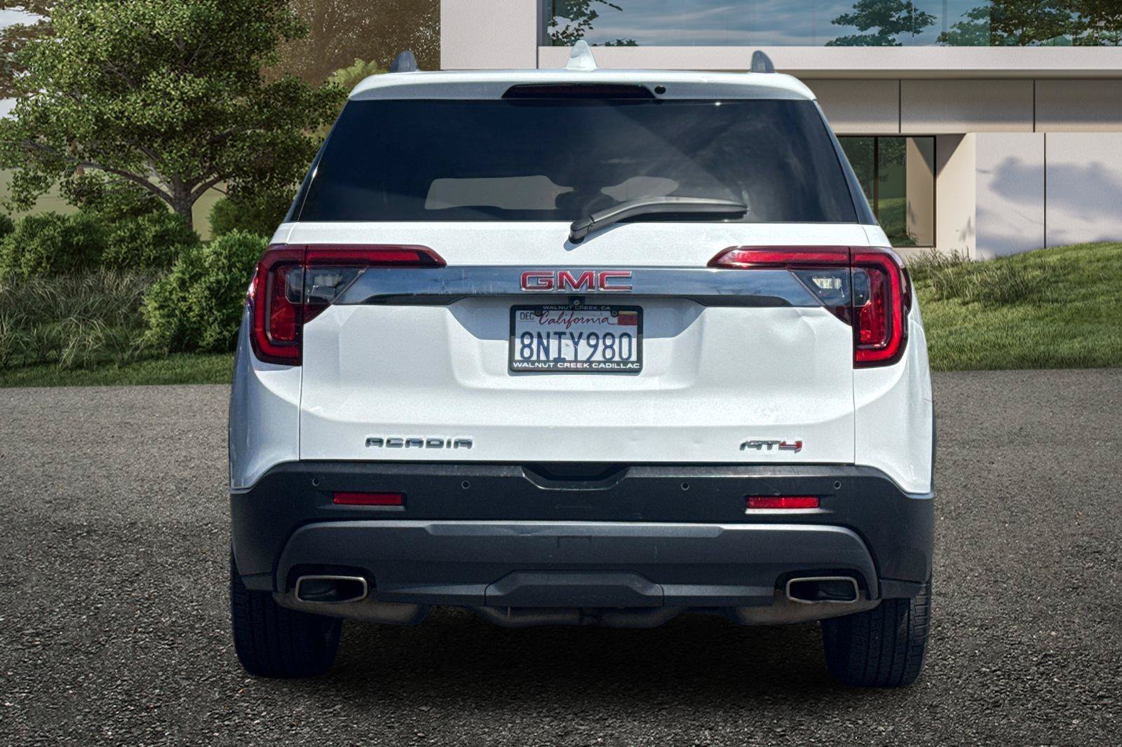 Used 2020 GMC Acadia AT4 w/ Trailering Package AWD/4WD image 5
