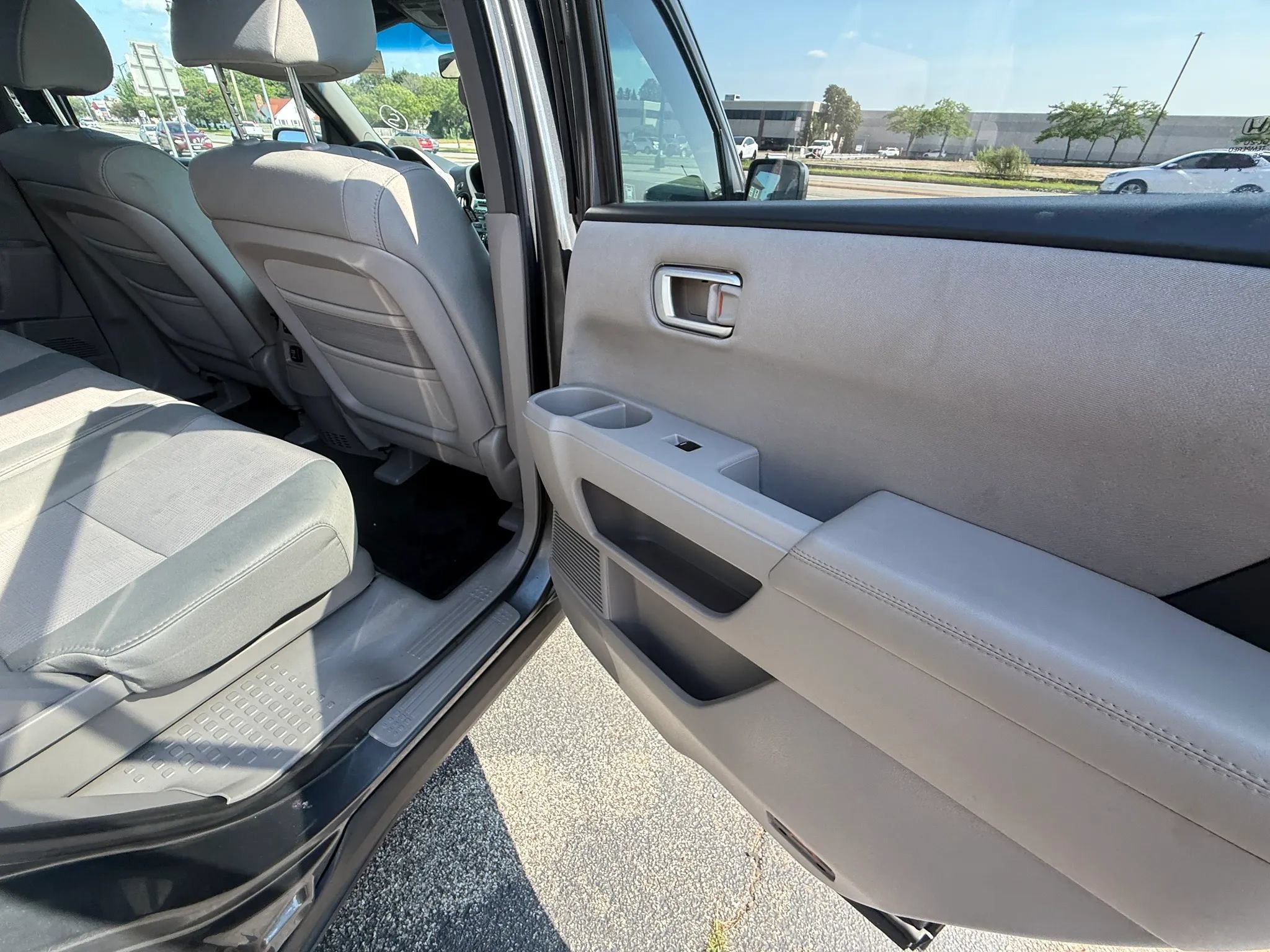 Used 2011 Honda Pilot EX image 24