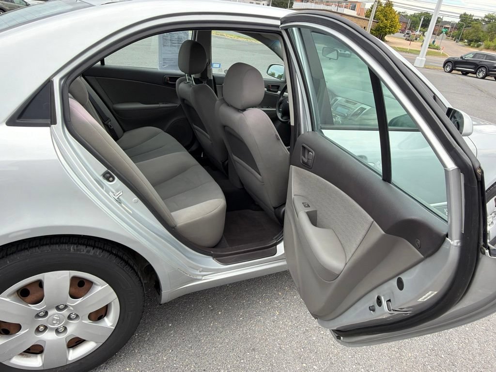 Used 2010 Hyundai Sonata GLS FWD image 18