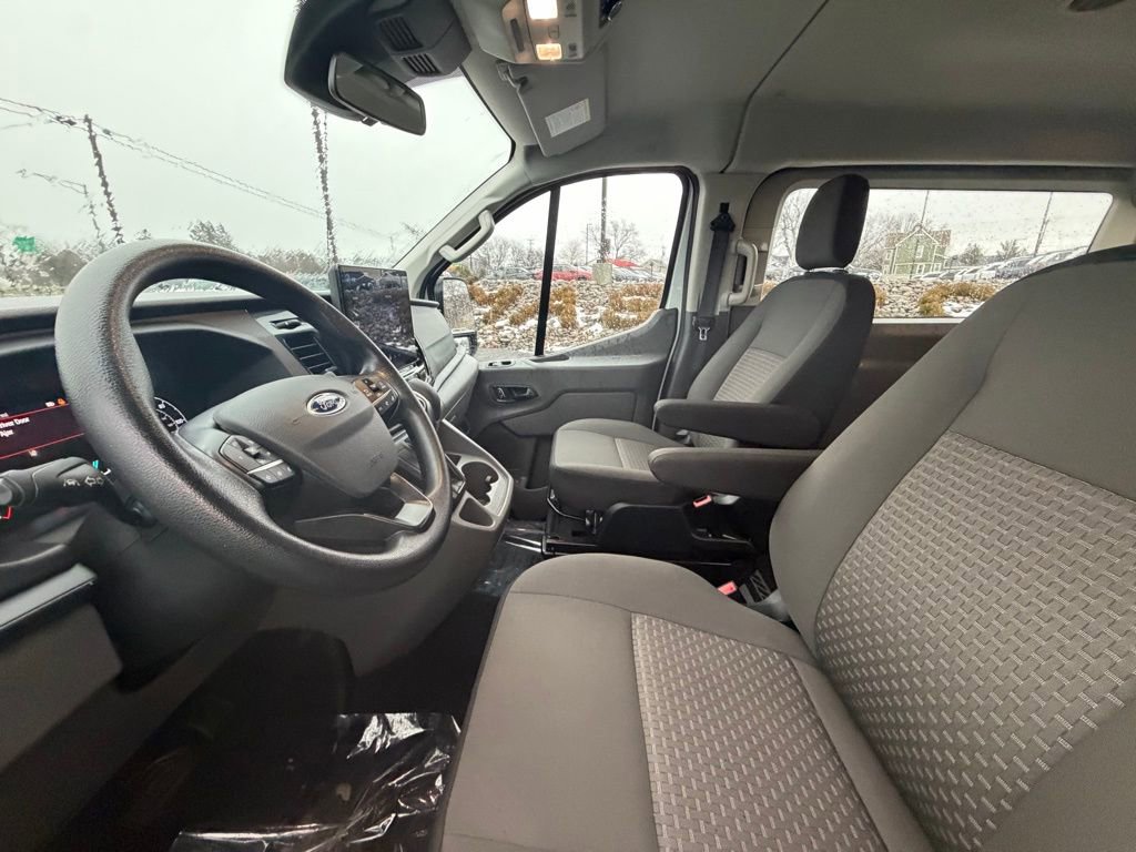 Used 2023 Ford Transit 350 XLT RWD image 11