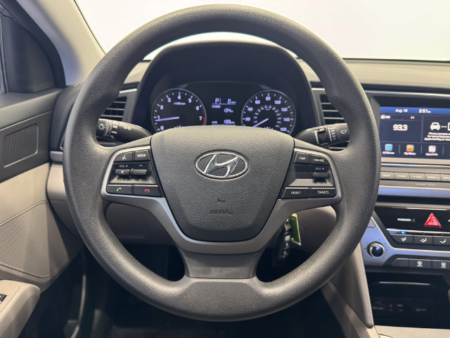 Used 2017 Hyundai Elantra SE FWD image 27