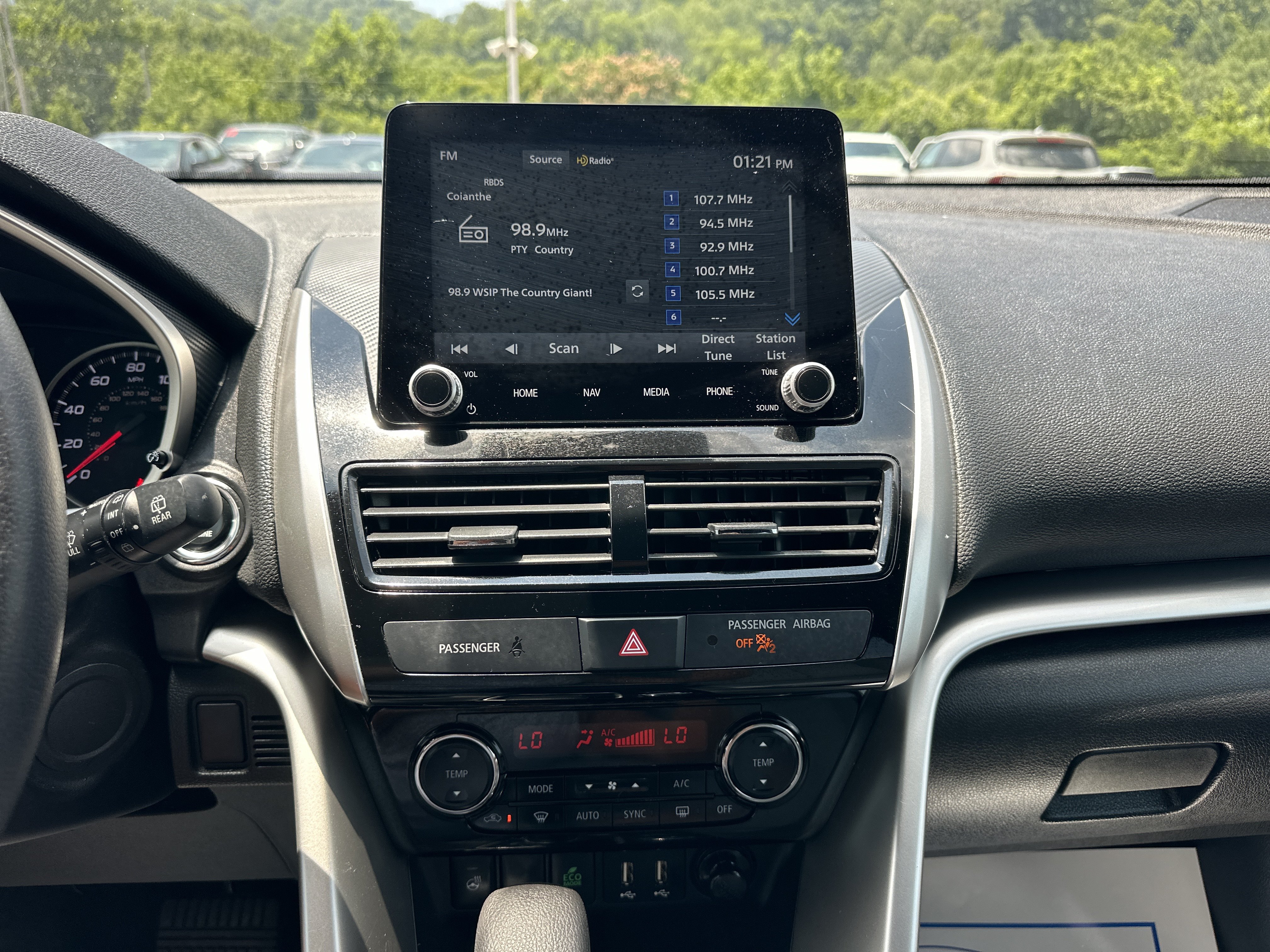 Used 2025 Mitsubishi Eclipse Cross SEL AWD/4WD image 14