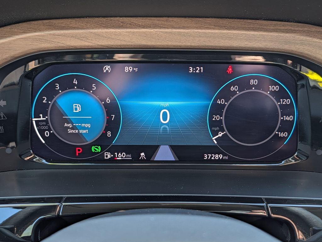 Used 2025 Volkswagen Atlas SE AWD/4WD image 37