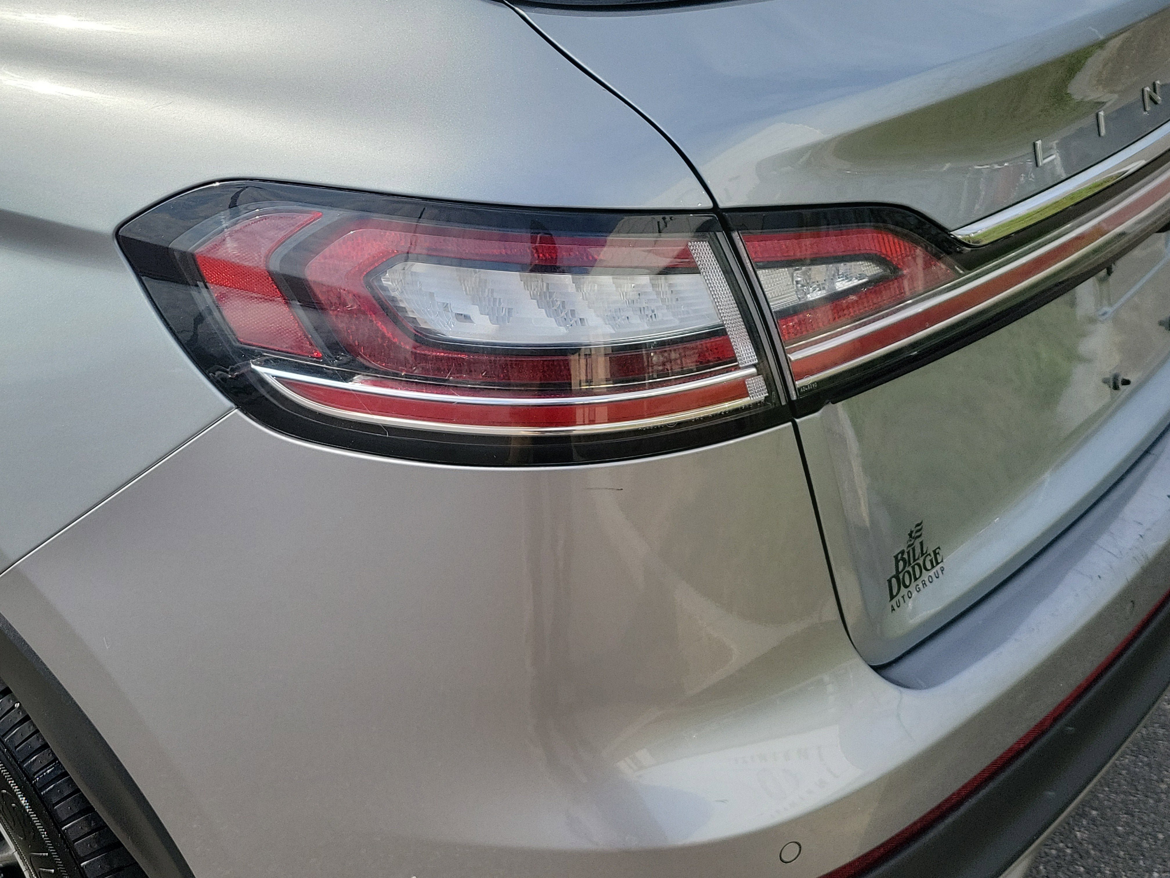 Used 2023 Lincoln Nautilus AWD w/ Premium Package image 15