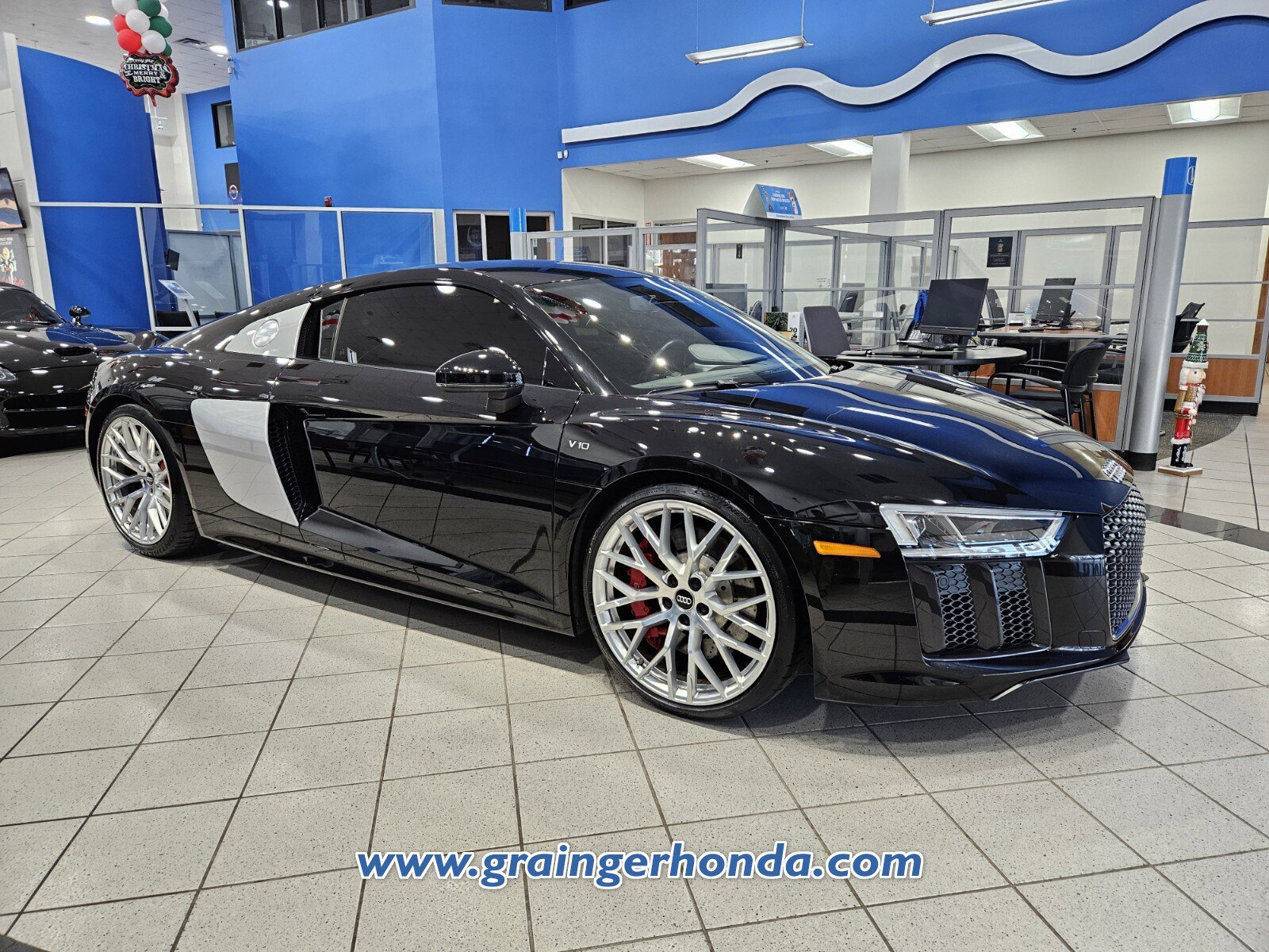 Used 2017 Audi R8 V10 image 7
