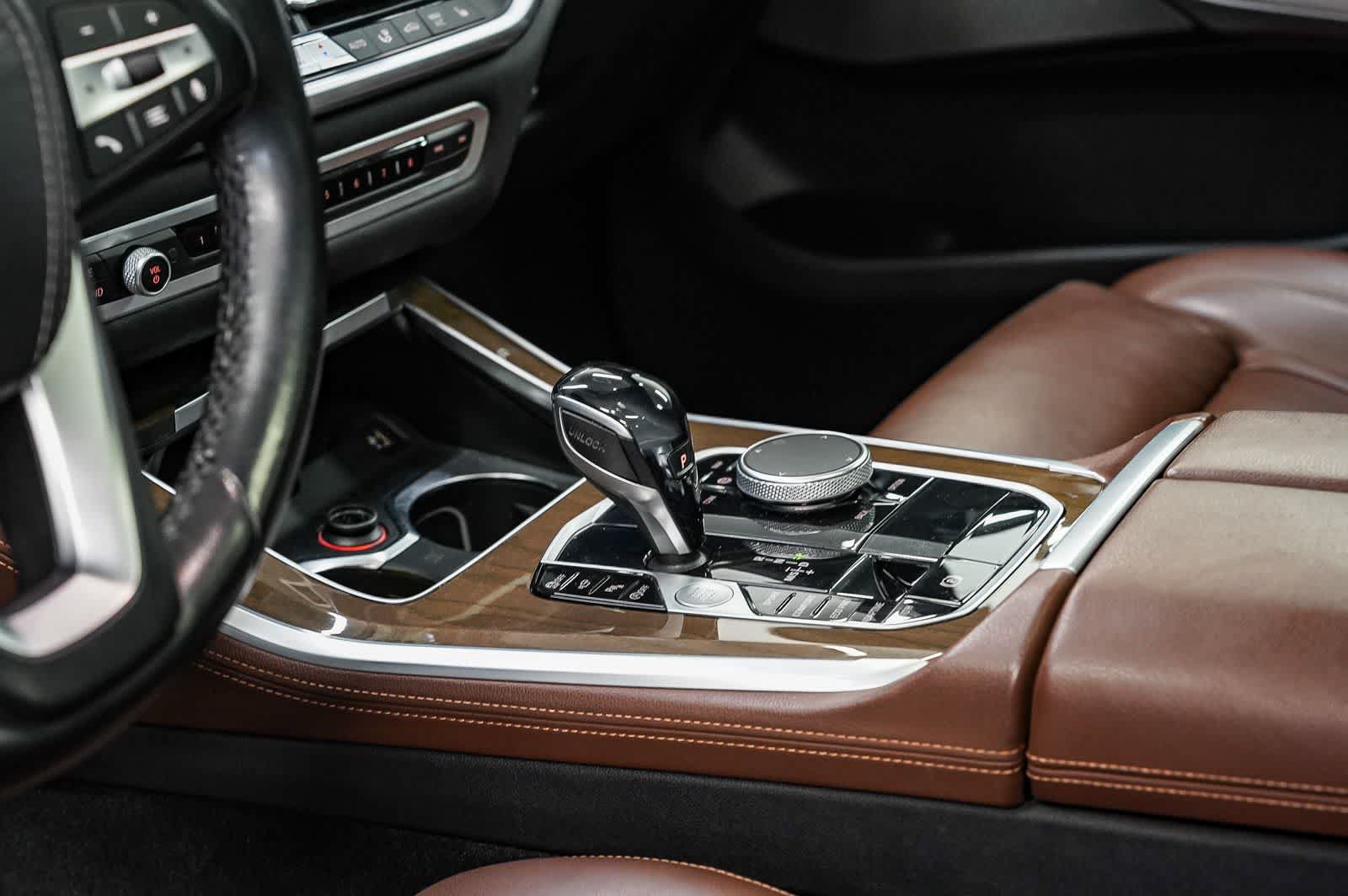 Used 2020 BMW X5 sDrive40i w/ Executive Package RWD image 24