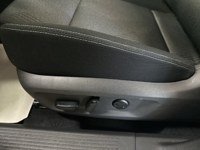 Used 2026 Nissan Rogue SV AWD/4WD image 40