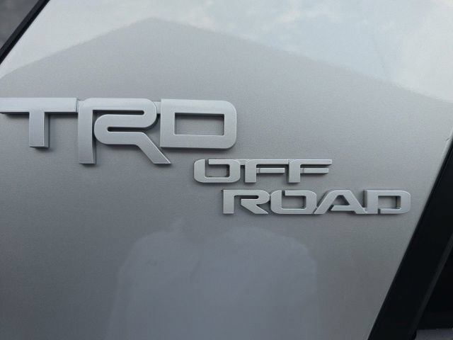 Used 2023 Toyota 4Runner TRD Off-Road Premium AWD/4WD image 11