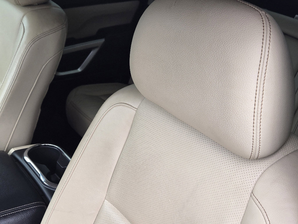 Used 2017 Nissan Titan SL image 20