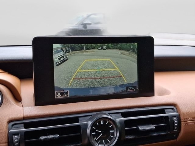 Used 2023 Lexus IS 300 w/ Comfort Package RWD image 22