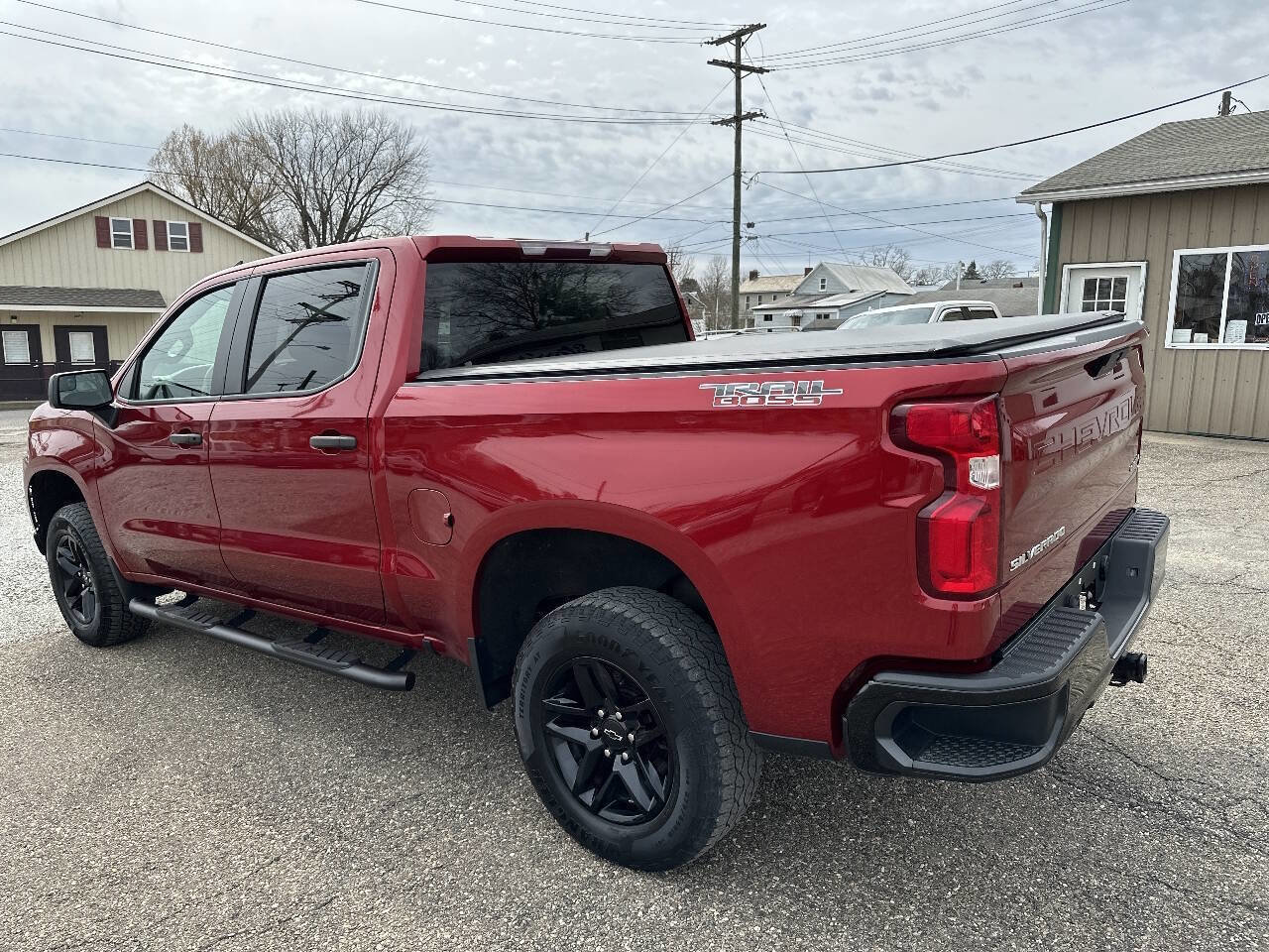 Used 2021 Chevrolet Silverado 1500 Custom Trail Boss w/ Safety Confidence Package AWD/4WD image 6
