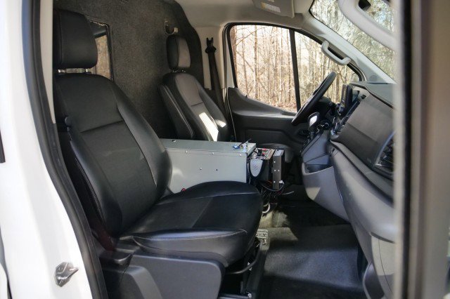 Used 2020 Ford Transit 250 Low Roof image 28