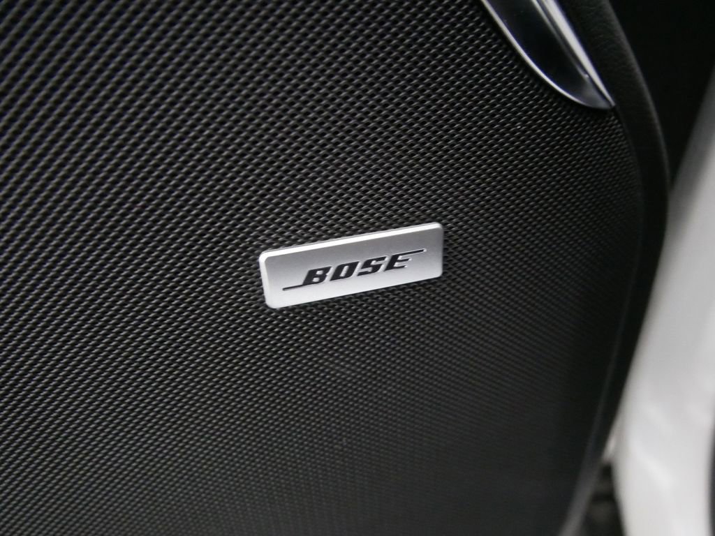 Used 2024 GMC Yukon XL Denali w/ Denali Reserve Package image 16