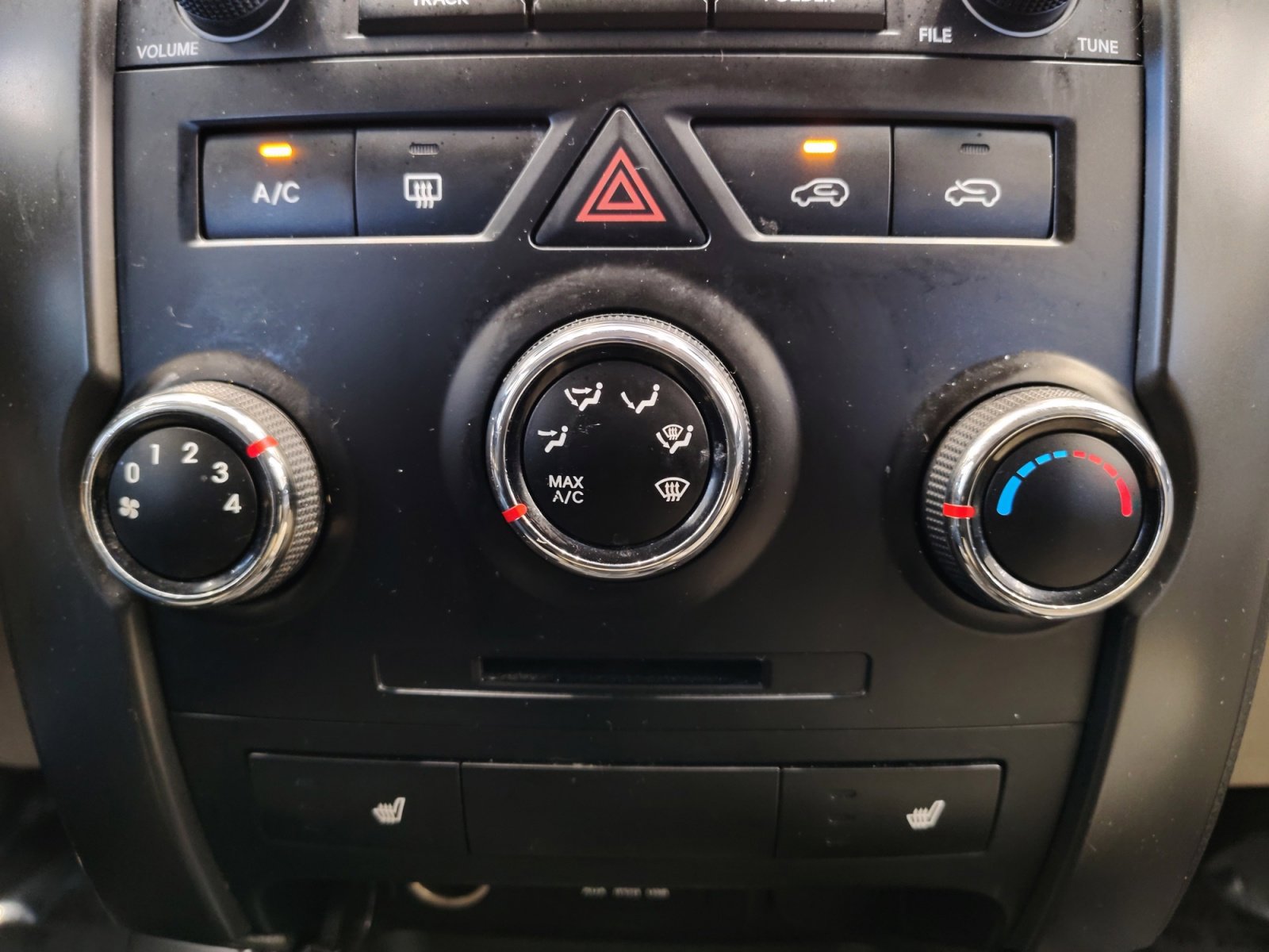 Used 2012 Kia Sorento LX w/ V6 Convenience Pkg image 19