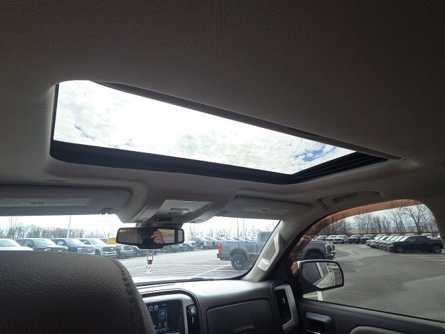 Used 2017 GMC Sierra 1500 SLT AWD/4WD image 18