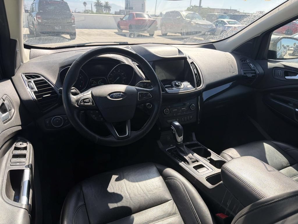Used 2019 Ford Escape Titanium FWD image 17