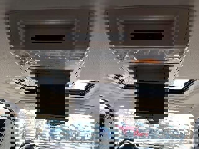 Used 2012 Cadillac Escalade Platinum image 32