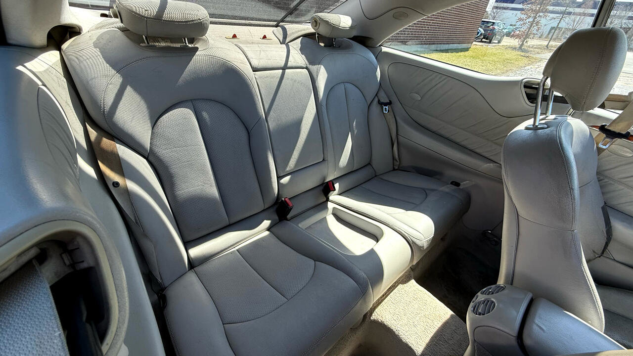 Used 2005 Mercedes-Benz CLK 500 Coupe image 19