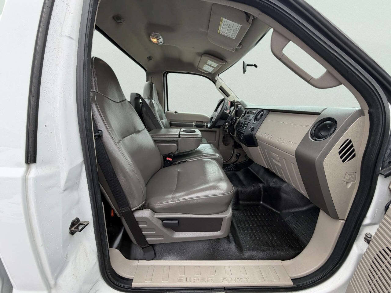 Used 2009 Ford F250 XL AWD/4WD image 21