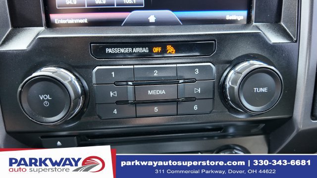 Used 2015 Ford F150 XLT w/ Equipment Group 302A Luxury AWD/4WD image 22