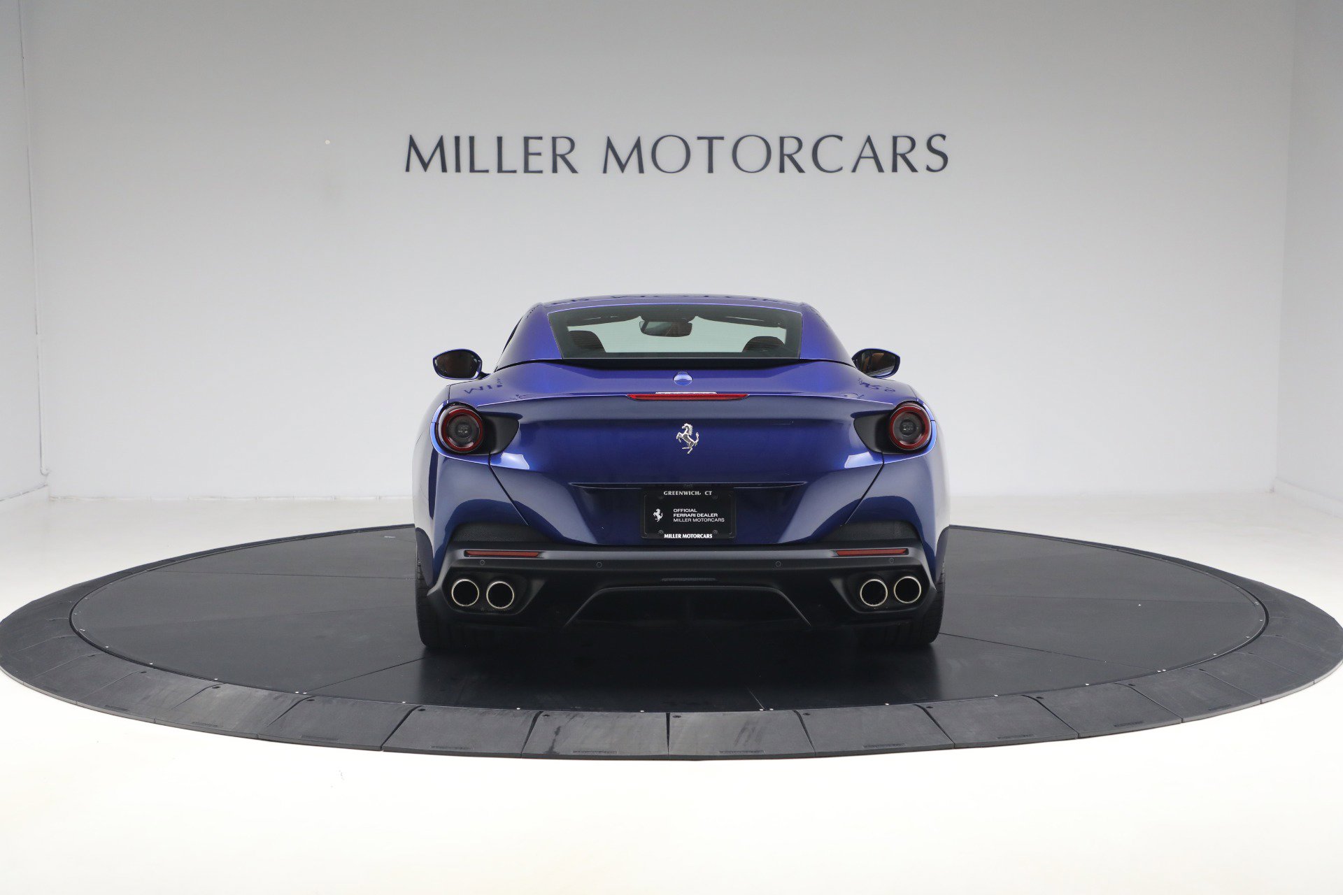 Certified 2020 Ferrari Portofino RWD image 27