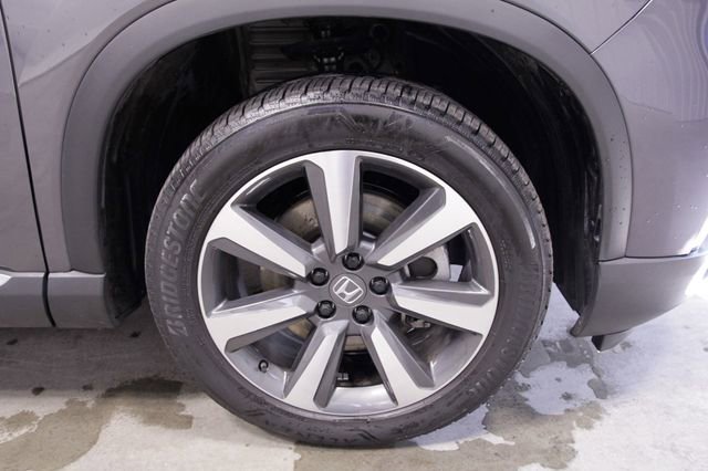 Certified 2025 Honda Pilot Elite image 12