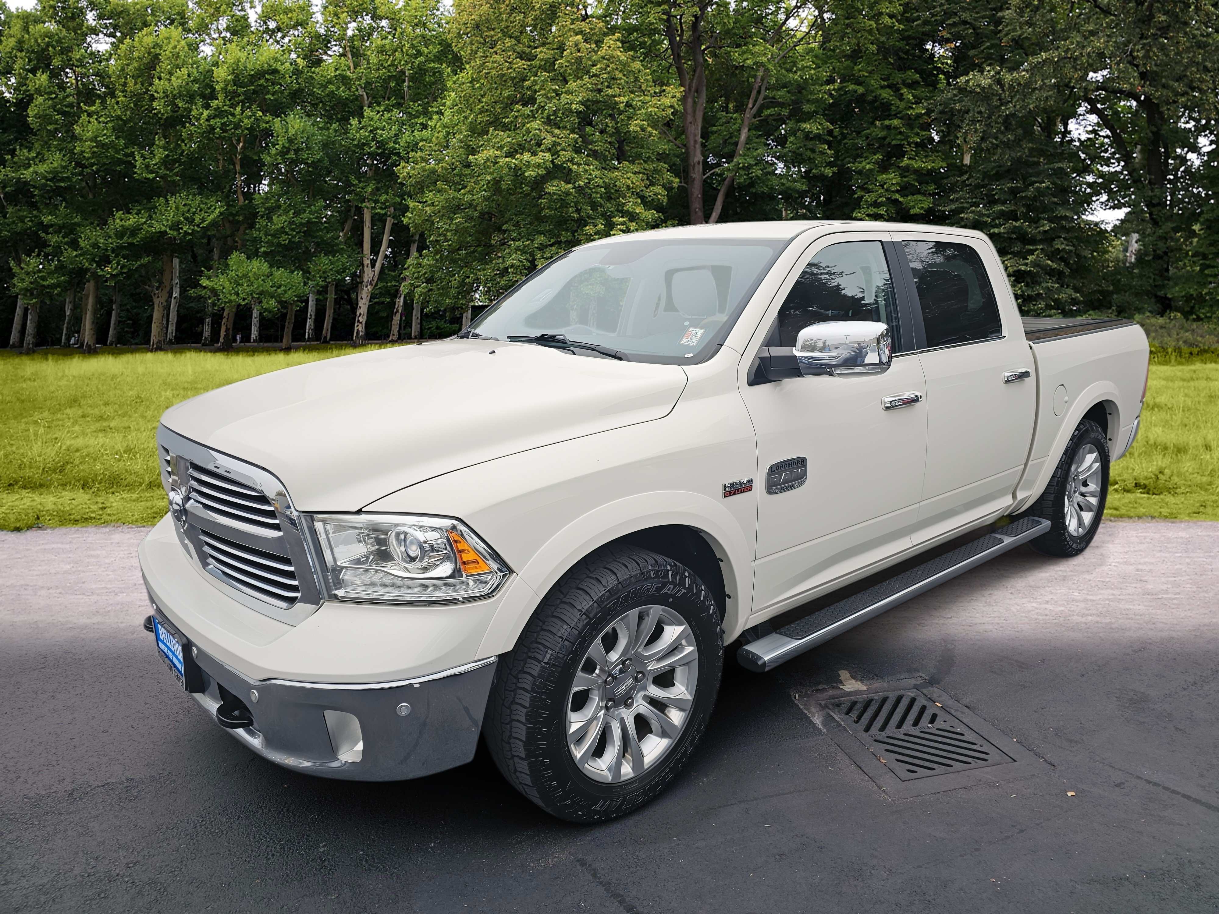 Used 2017 RAM 1500 Laramie Longhorn AWD/4WD image 3