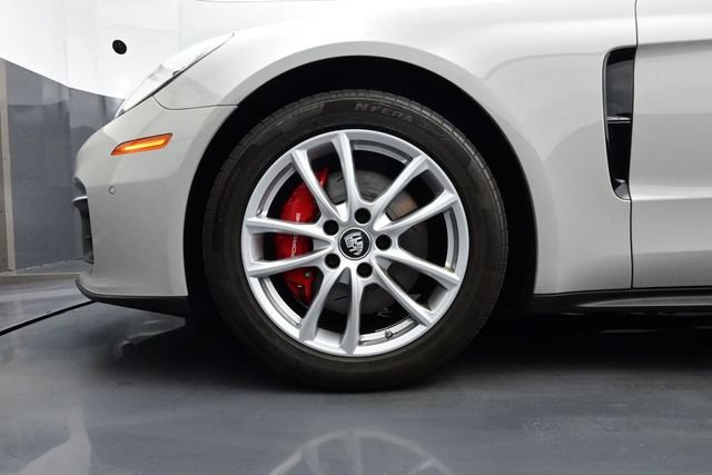 Certified 2023 Porsche Panamera 4S AWD/4WD image 6