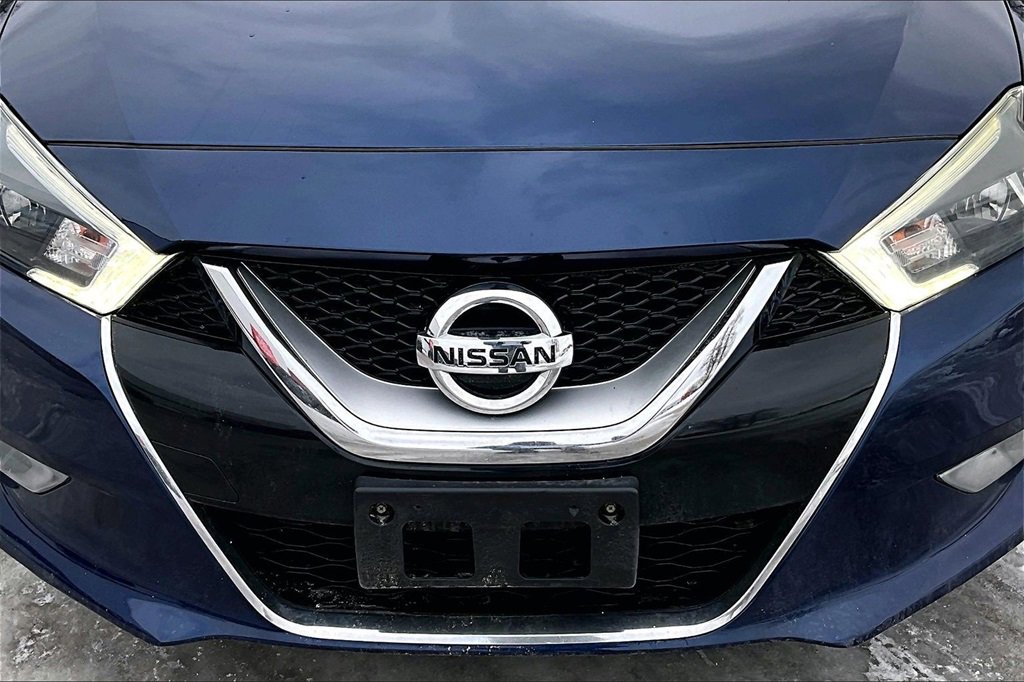 Used 2016 Nissan Maxima SR image 31