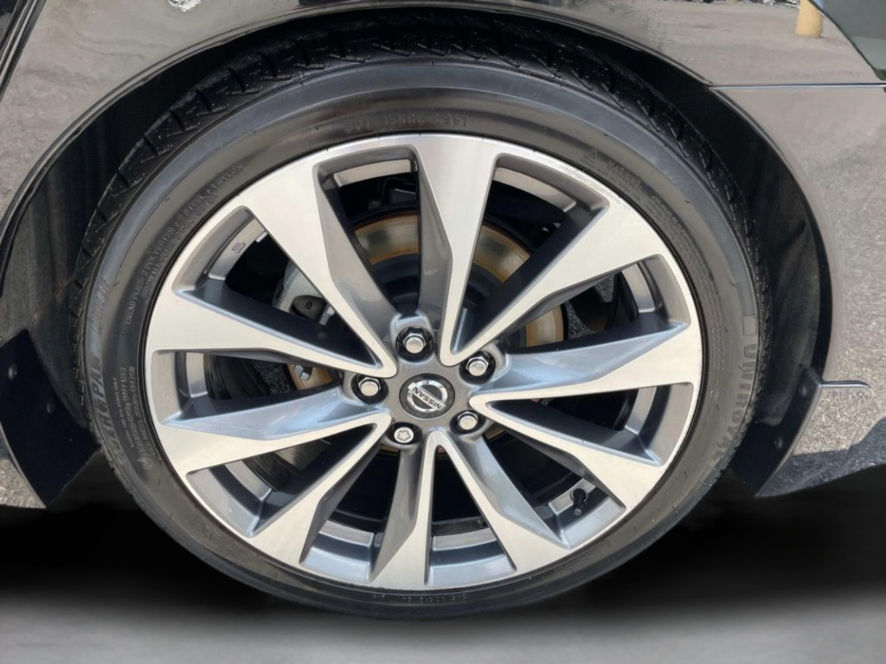 Used 2021 Nissan Maxima Platinum w/ Sport Mat Group FWD image 33