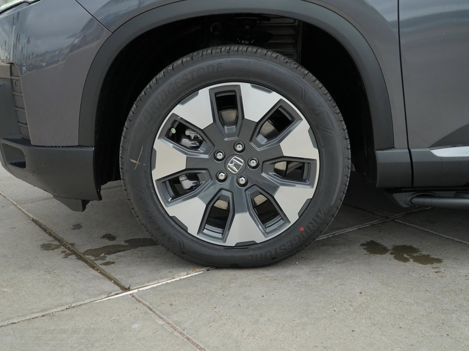 New 2026 Honda Pilot Elite image 12