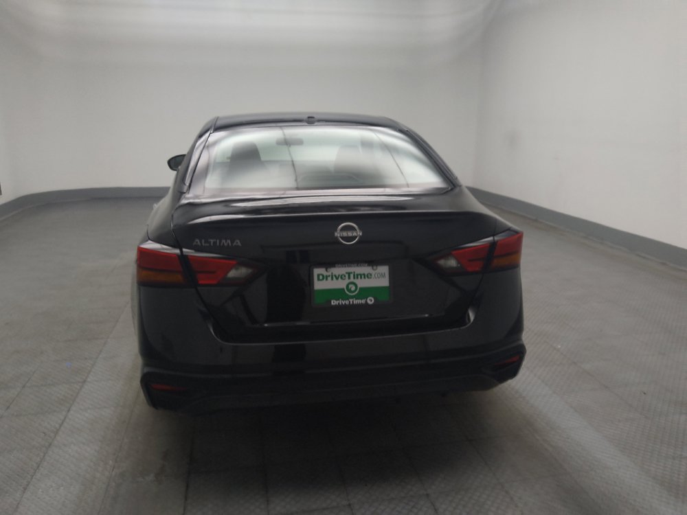 Used 2025 Nissan Altima 2.5 SV FWD image 6