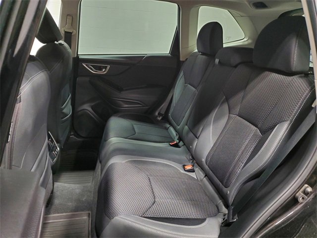 Used 2021 Subaru Forester Premium image 11