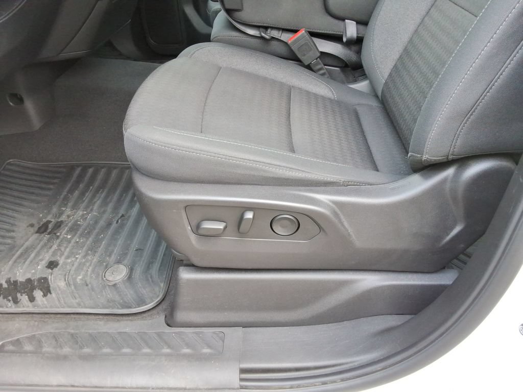 Certified 2024 Chevrolet Silverado 1500 Custom AWD/4WD image 24