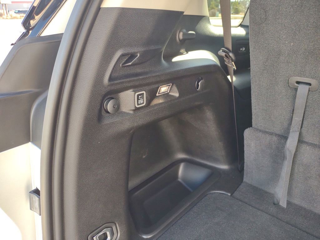 Used 2023 Jeep Grand Cherokee L Limited w/ MOPAR Finishing Package AWD/4WD image 37