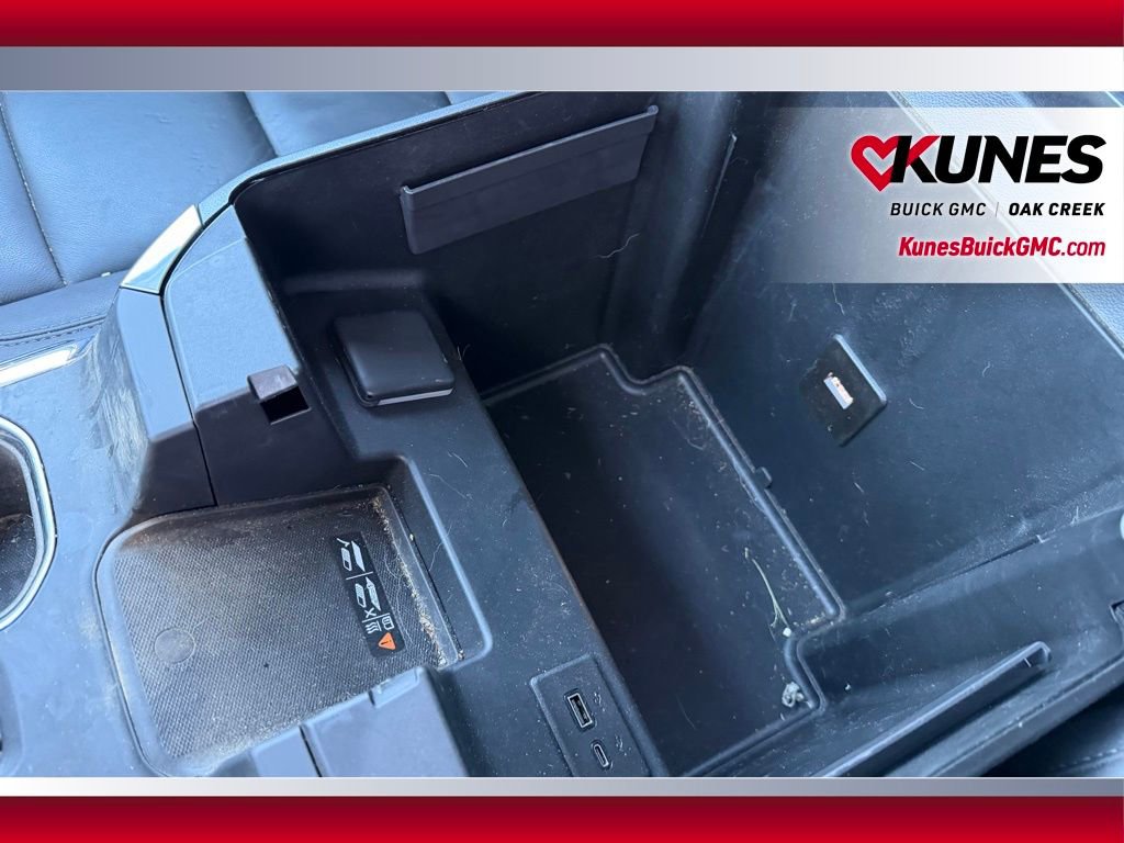 Used 2025 Chevrolet Silverado 1500 LT w/ Leather Package image 23