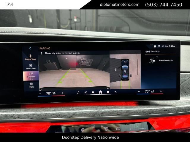 Used 2024 BMW i7 xDrive60 AWD/4WD image 40