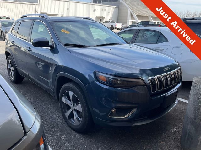 Used 2019 Jeep Cherokee Limited image 1