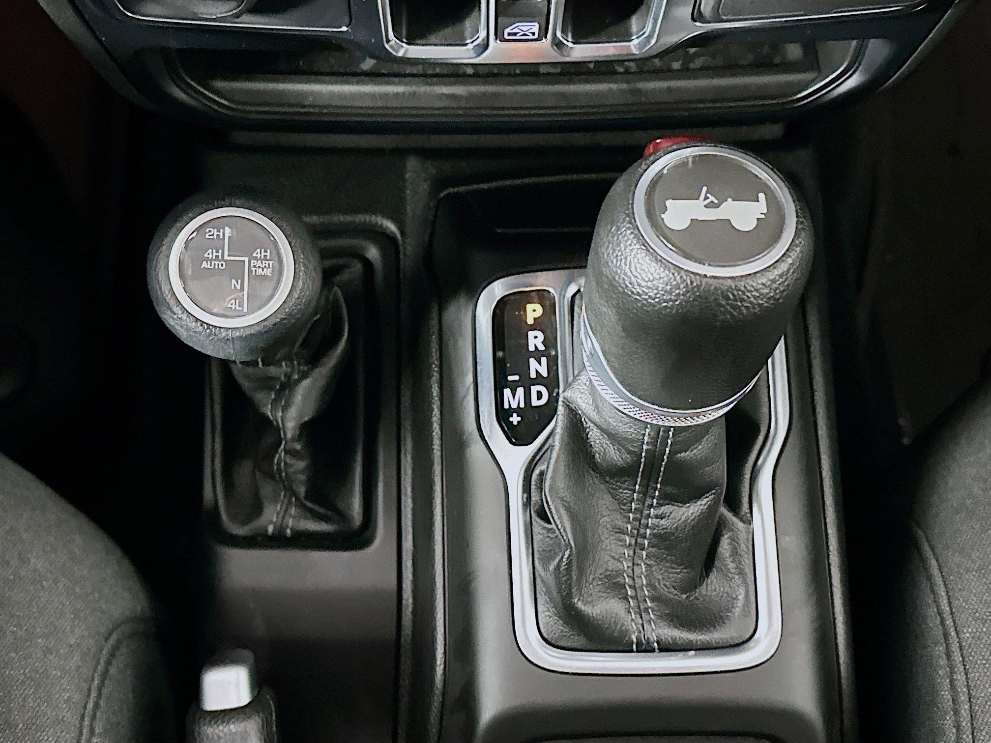 Used 2024 Jeep Wrangler Sport S w/ Convenience Group AWD/4WD image 24