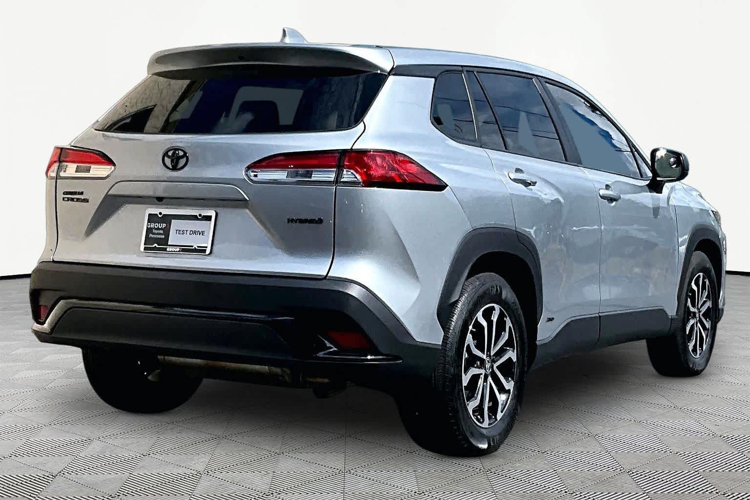 Certified 2023 Toyota Corolla Cross AWD Hybrid image 13