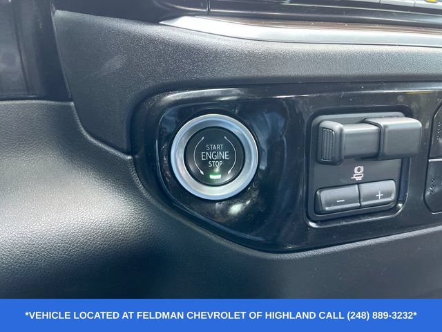 Used 2022 Chevrolet Silverado 1500 RST AWD/4WD image 17