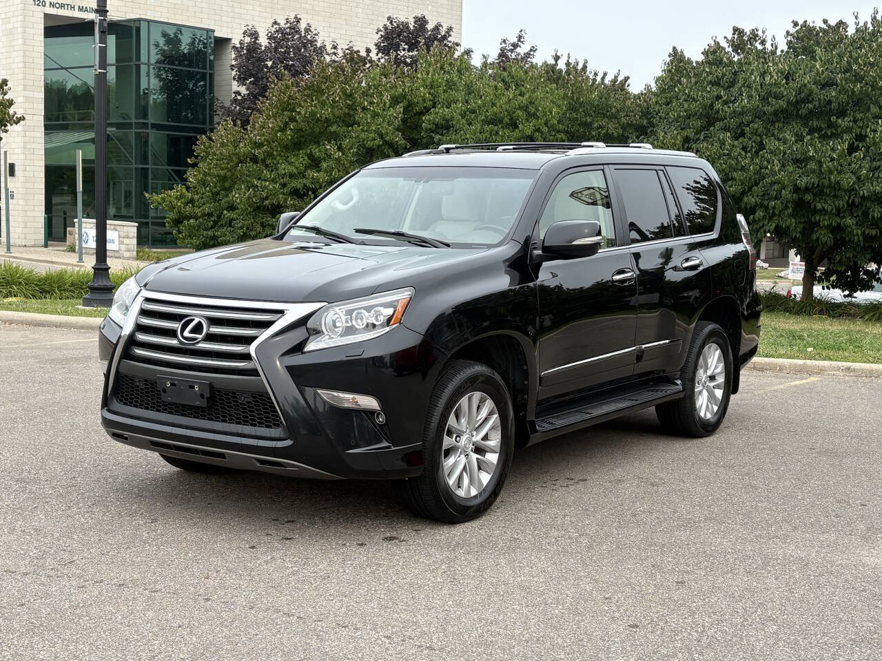 Used 2014 Lexus GX 460 w/ Premium Package