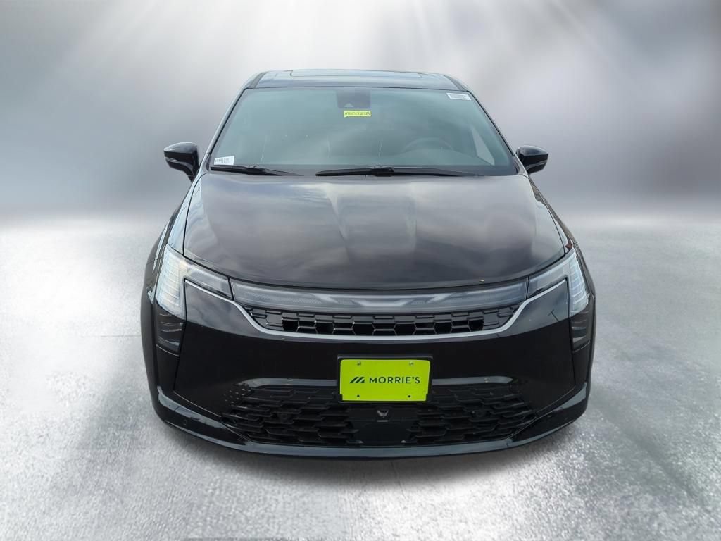 New 2027 Chrysler Pacifica Limited AWD/4WD image 2