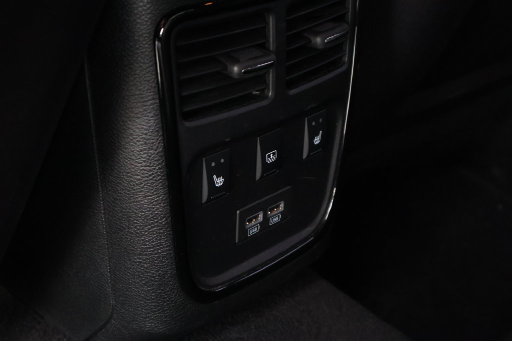 Used 2023 Chrysler 300 S w/ Comfort Group RWD image 34