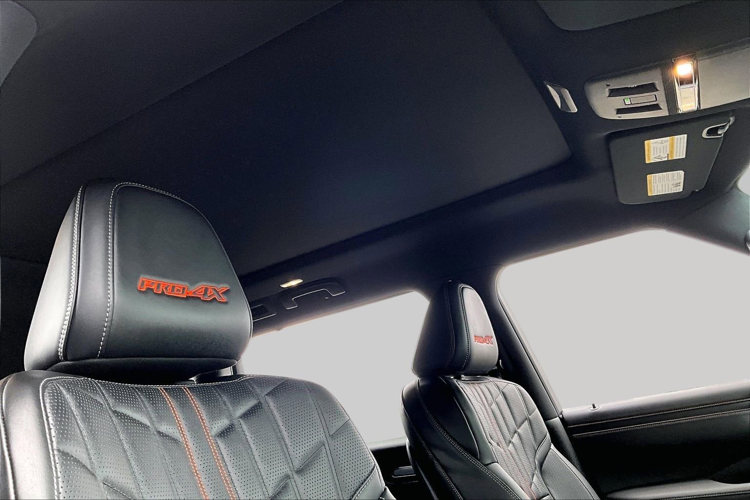 Used 2025 Nissan Armada PRO-4X w/ Pro-4X Premium Package image 27