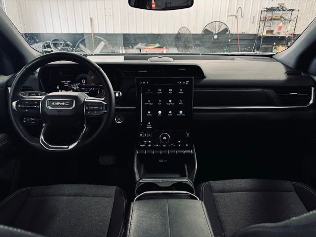 Used 2025 GMC Terrain Elevation image 20