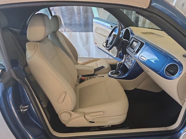 Used 2019 Volkswagen Beetle 2.0T S FWD image 12