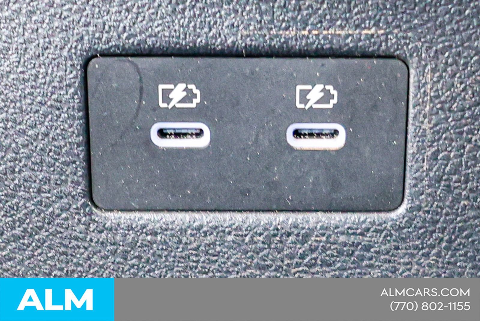 Used 2025 Nissan Kicks SR image 48