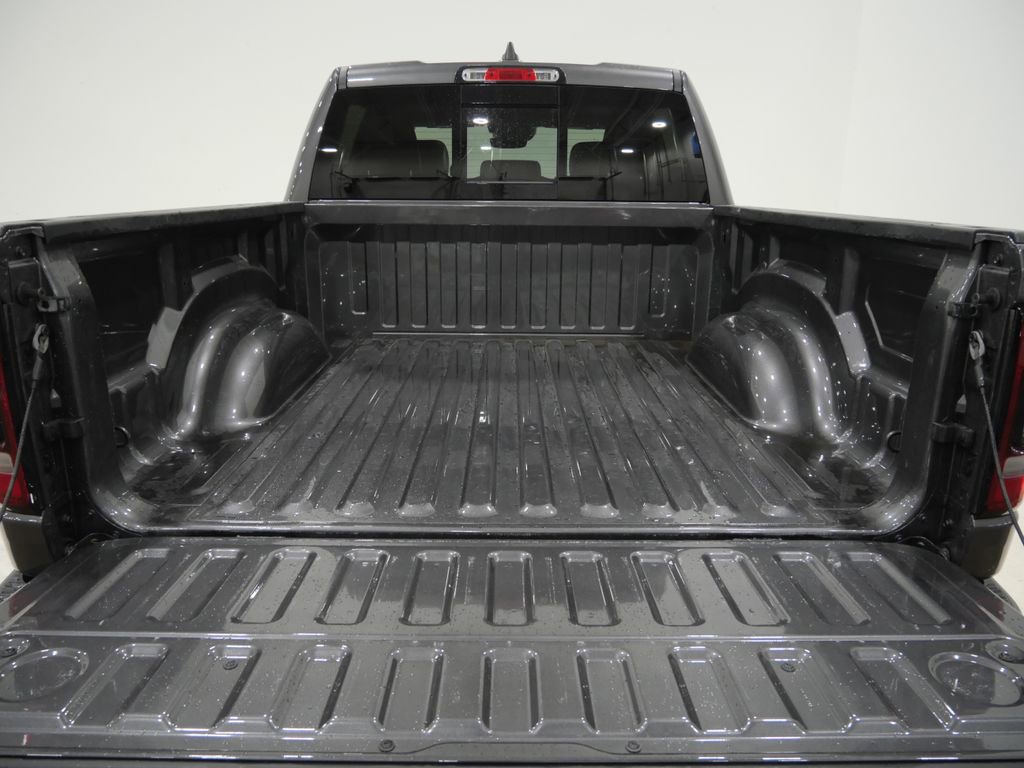 Used 2023 RAM 1500 Laramie AWD/4WD image 24