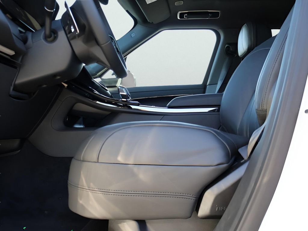 New 2026 Land Rover Range Rover Sport Dynamic SE image 35